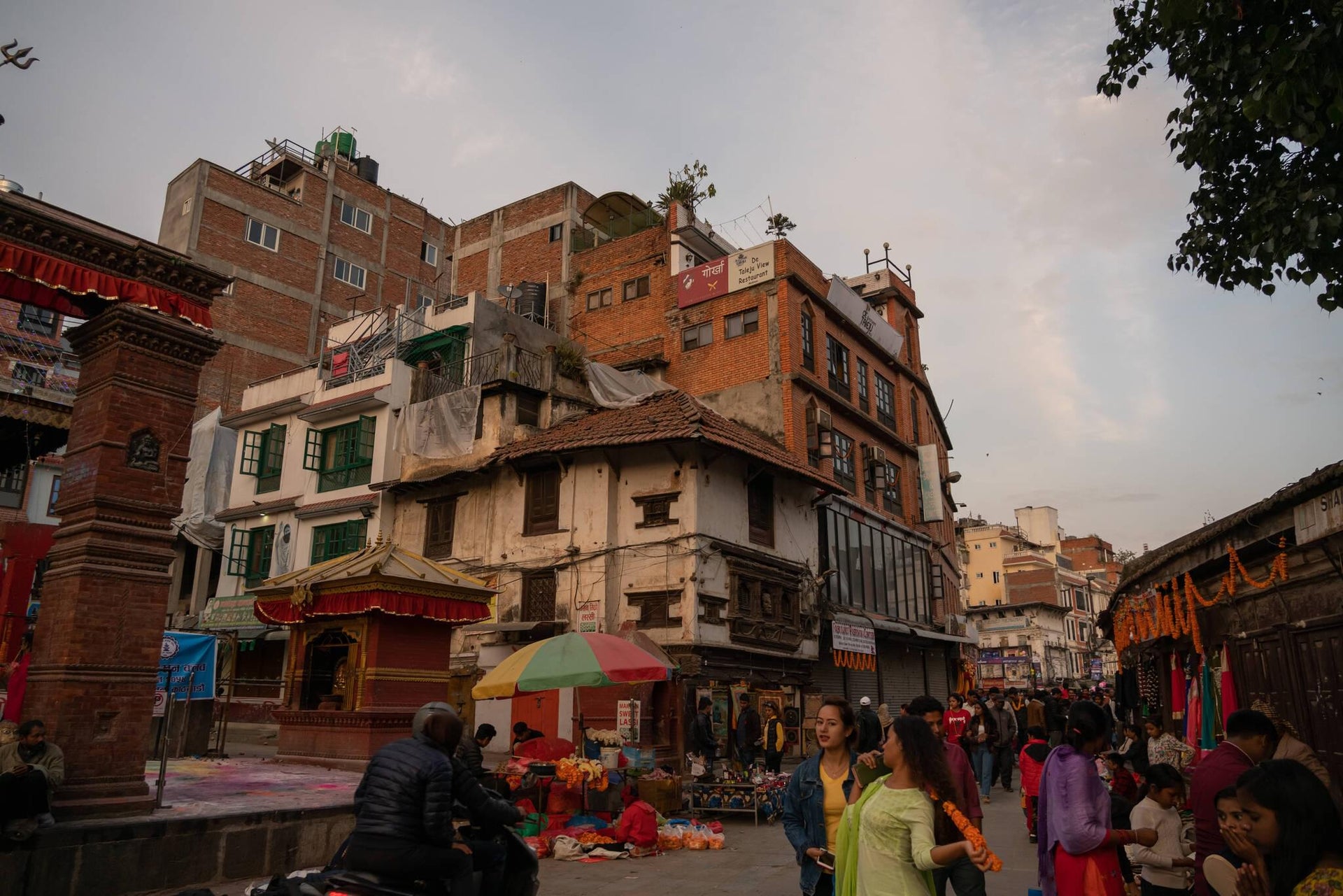 Kathmandu Streetlife