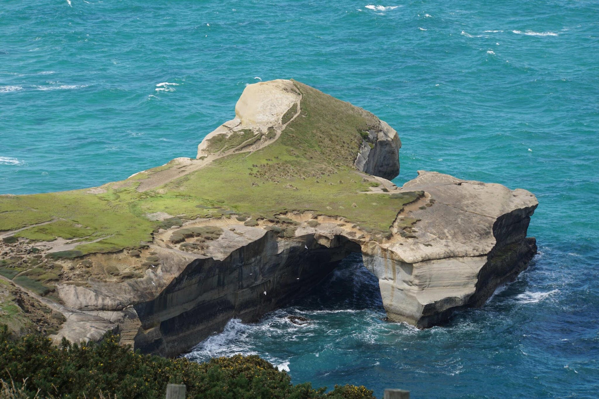 Limestone Overhanging Arch Beach