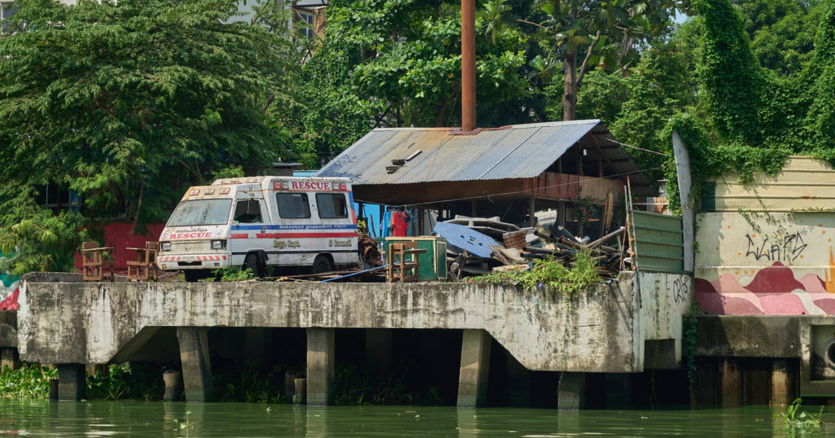 322 photos of Manila Riverside Slums – Fotoref