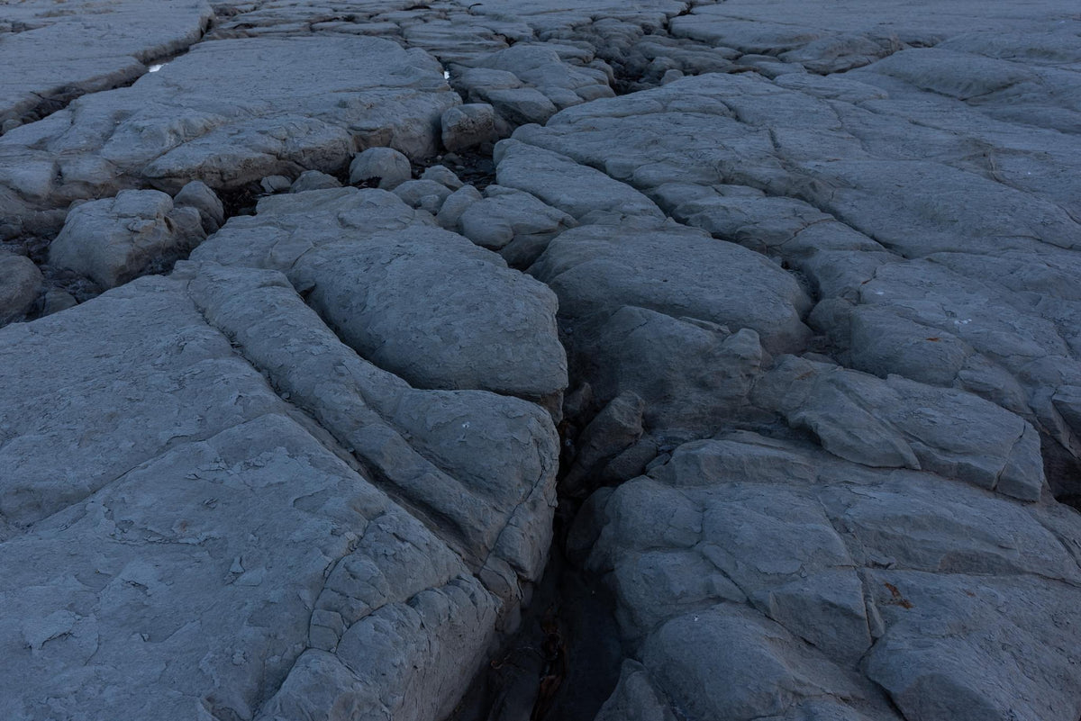 194 photos of Flat Beach Rock Bed – Fotoref